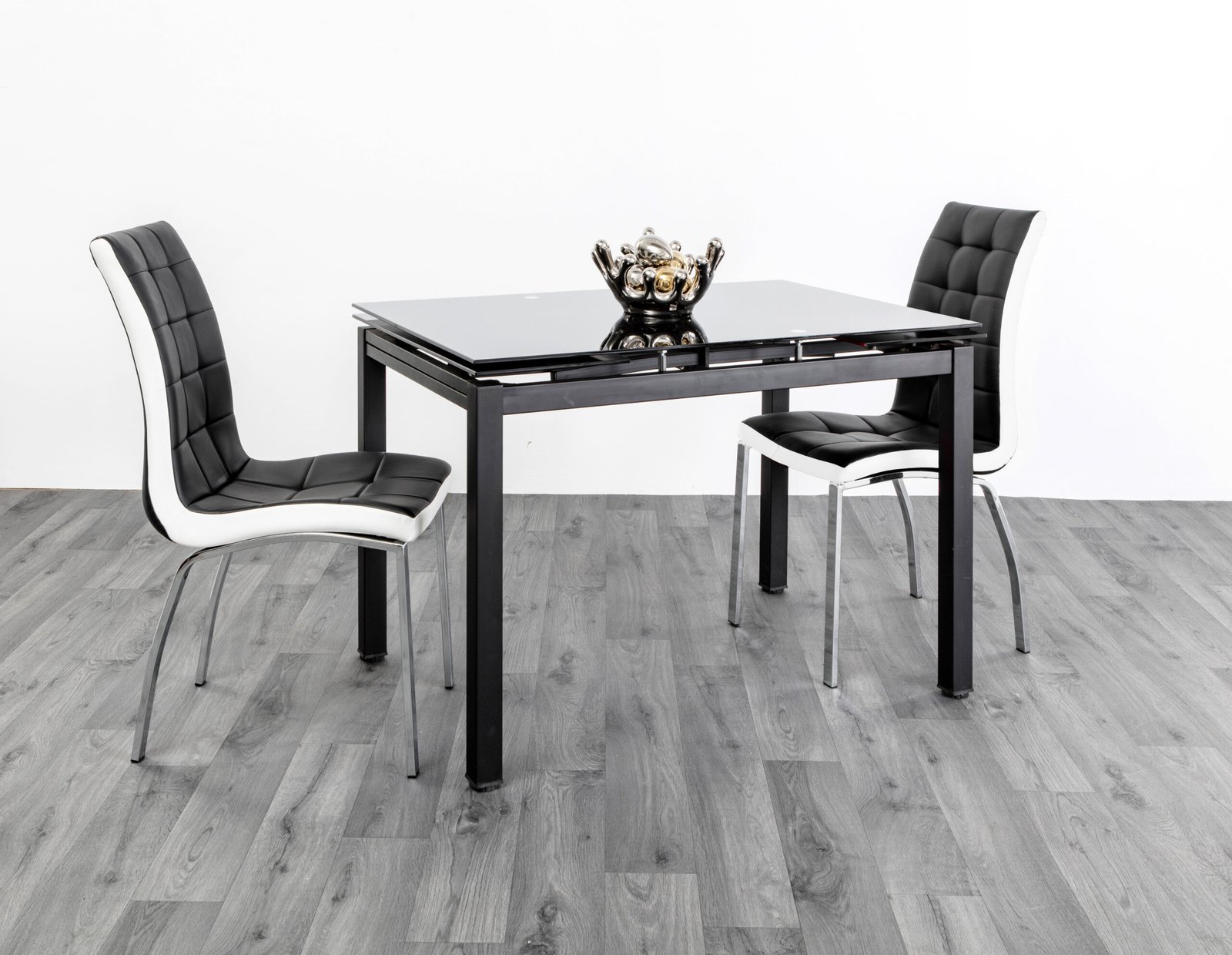 W7- Helen, Extendable Dining Table Only